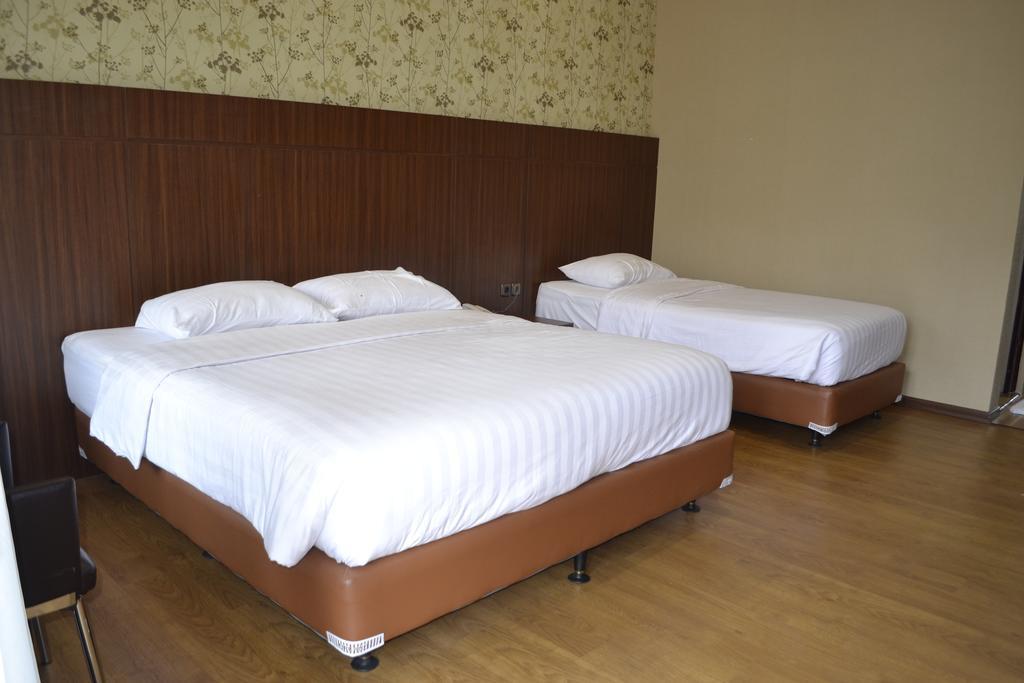 Hotel Selecta Бату Экстерьер фото