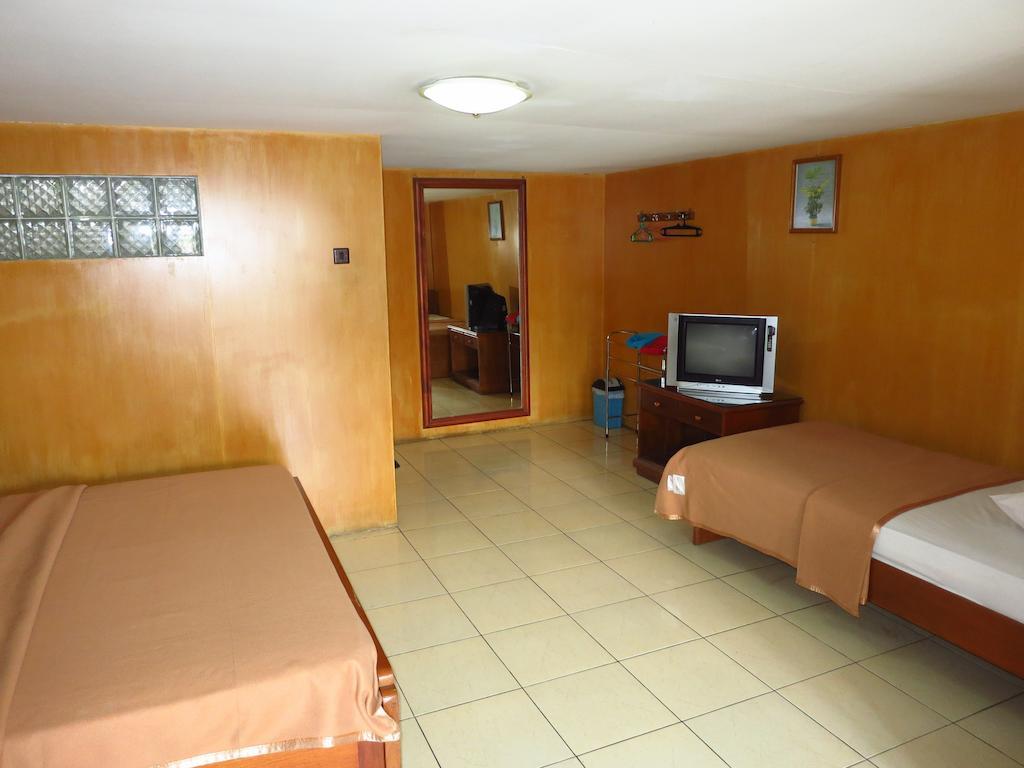 Hotel Selecta Бату Номер фото