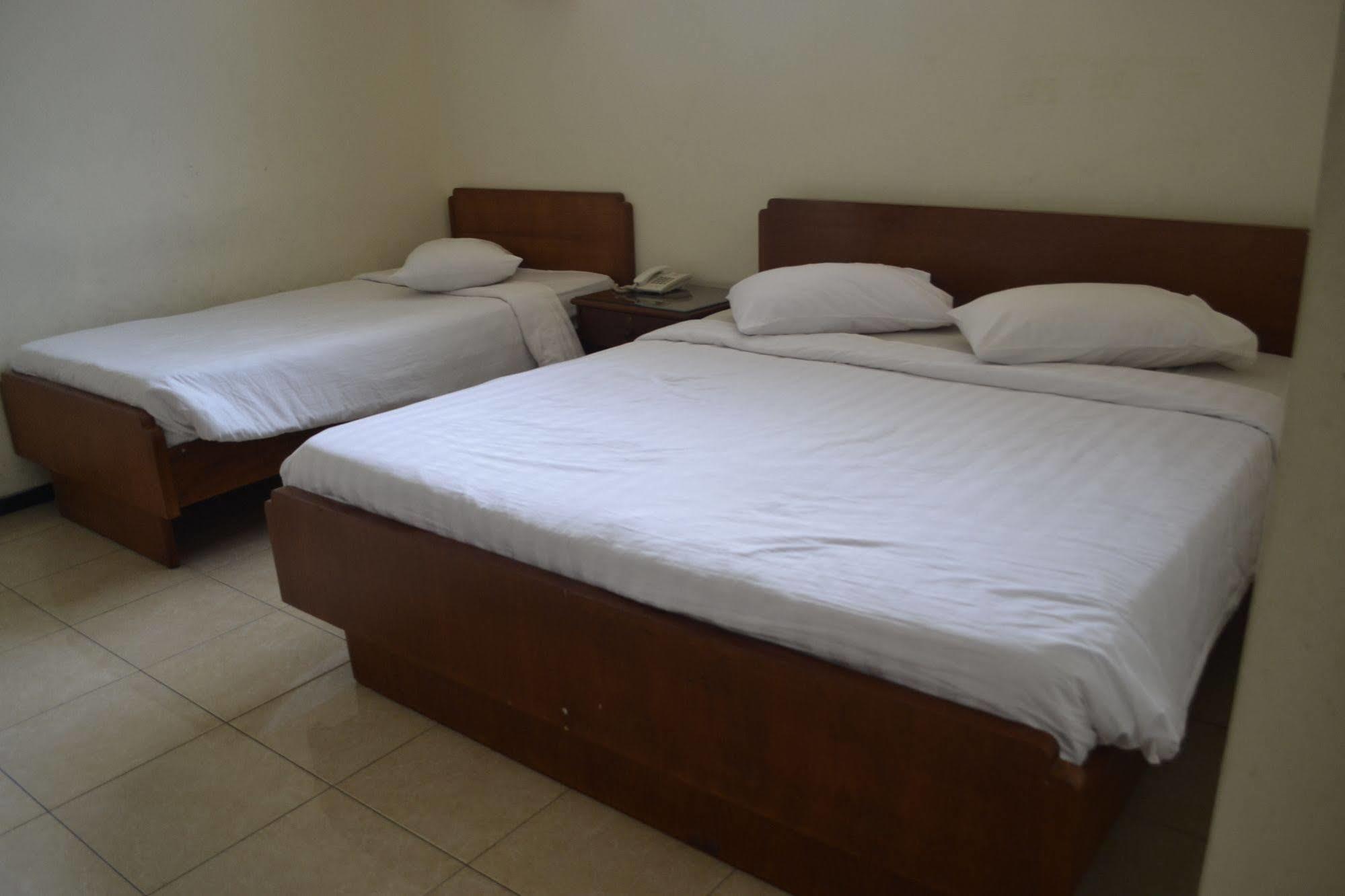 Hotel Selecta Бату Экстерьер фото